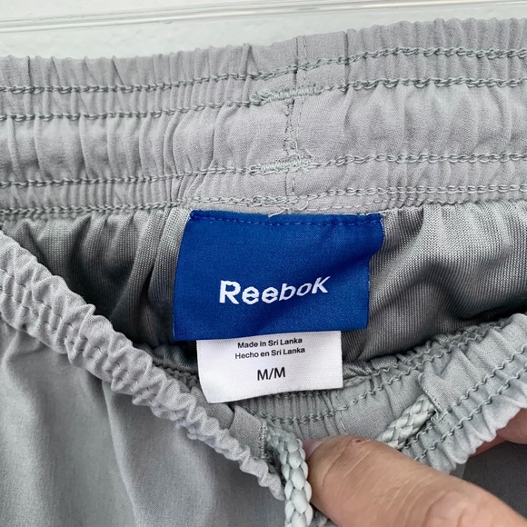 NW Men’s REEBOK Sweatpants - Picture 3 of 3